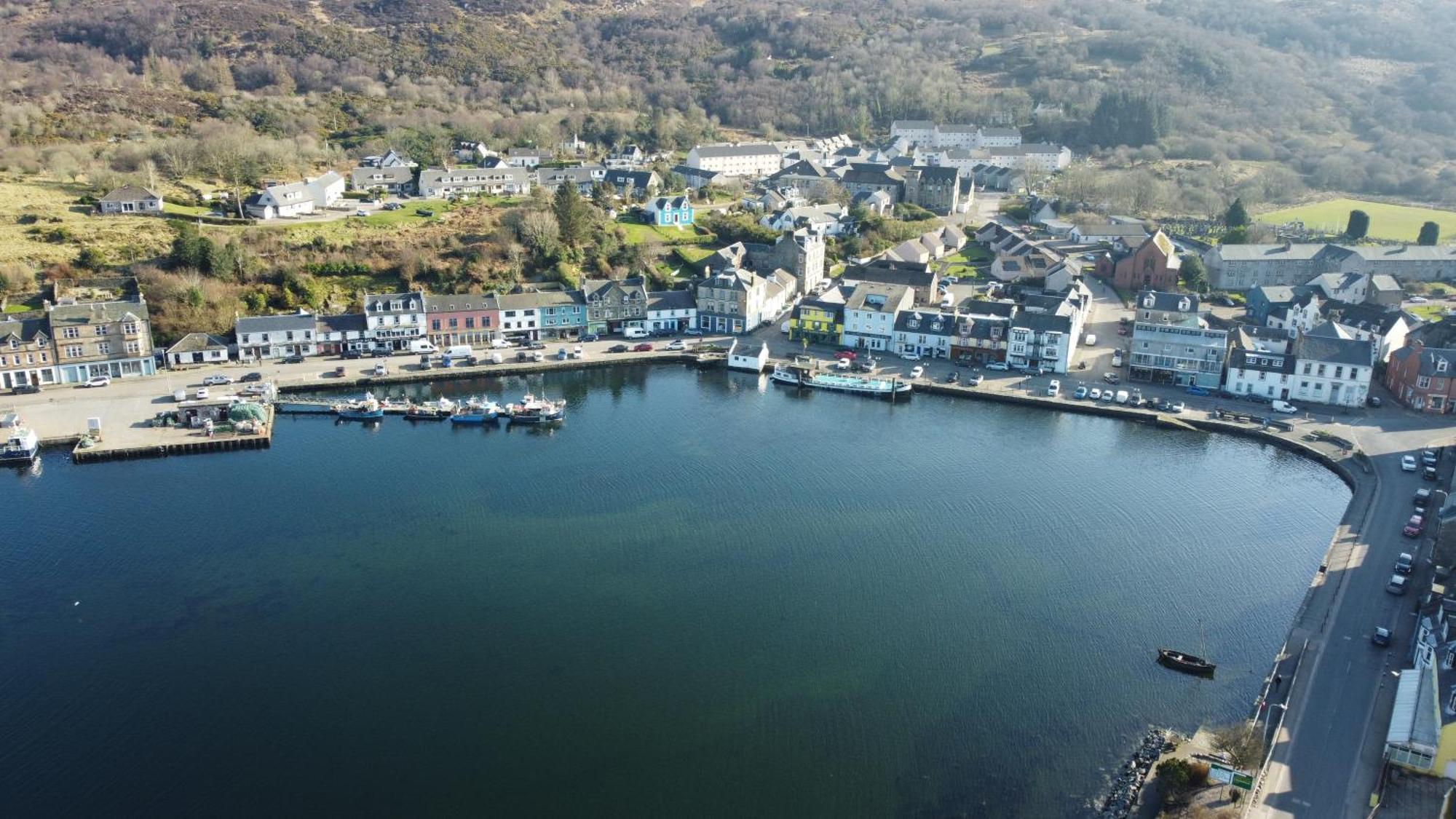 Hotel The Waterfront à Tarbert  Extérieur photo