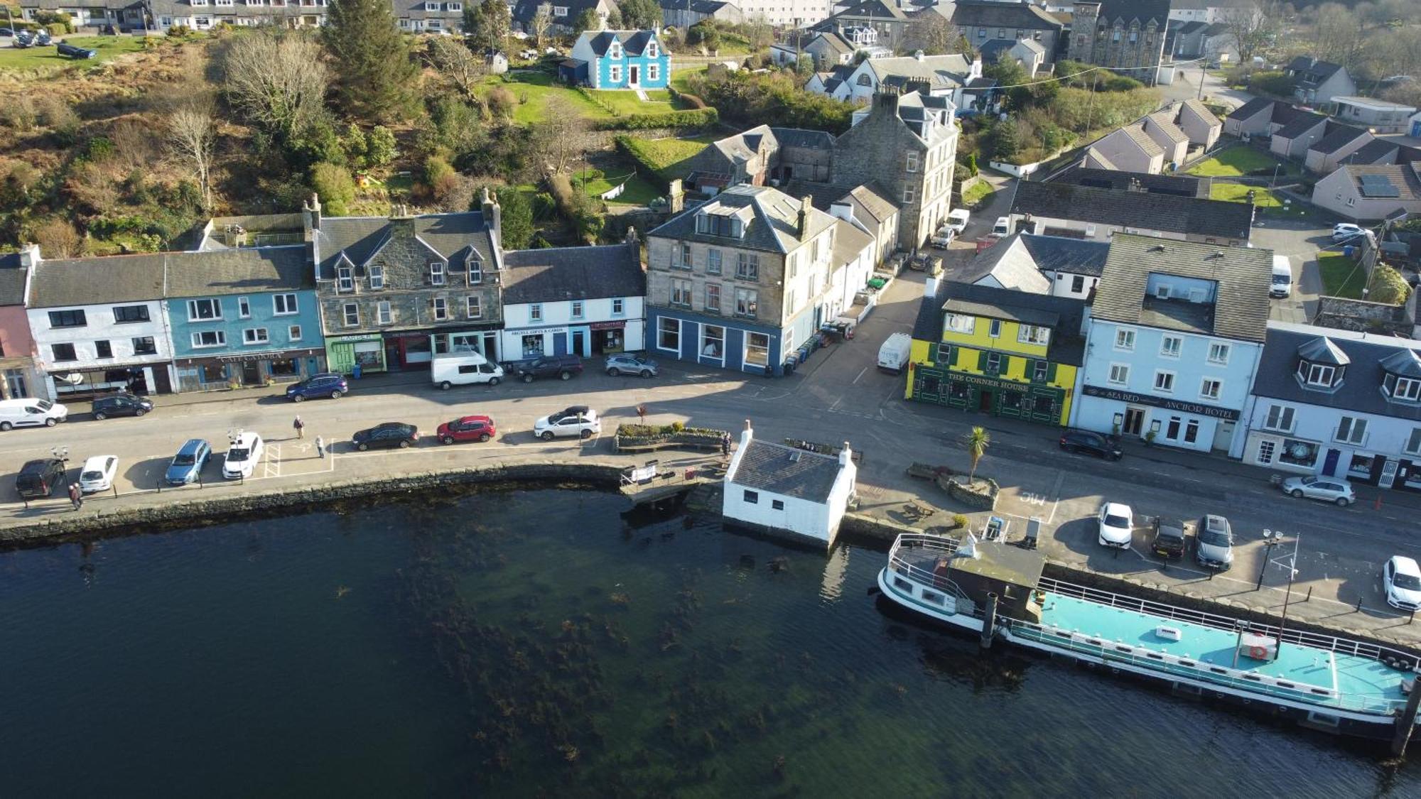 Hotel The Waterfront à Tarbert  Extérieur photo